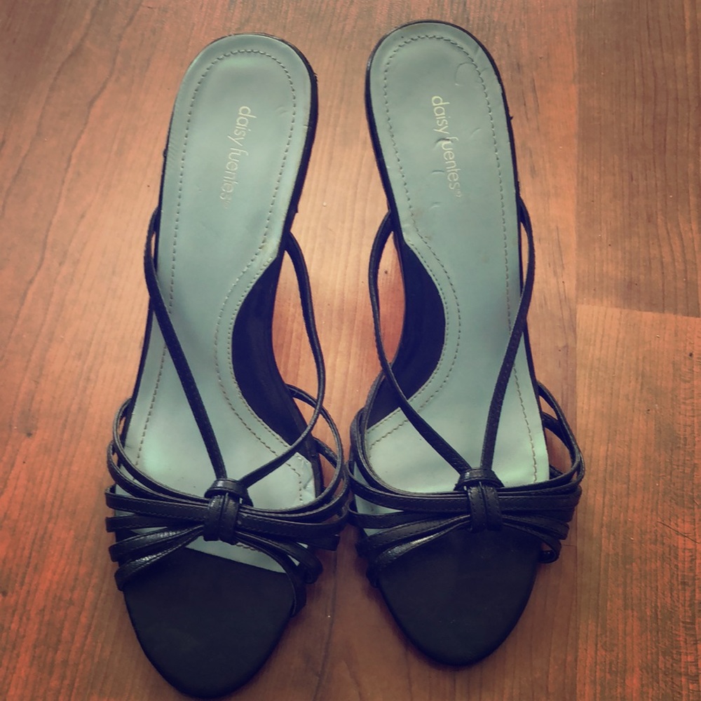 Daisy Fuentes heels